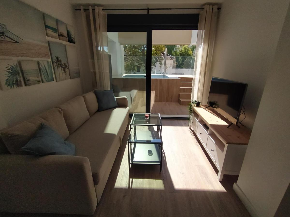 Apartamento Terrazas Del Mar, Piscina Privada トレモリノス エクステリア 写真