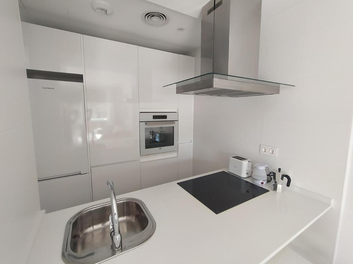 Apartamento Terrazas Del Mar, Piscina Privada トレモリノス エクステリア 写真
